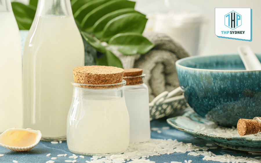 Uống nước vo gạo đun sôi để tái tạo năng lượng hiệu quả