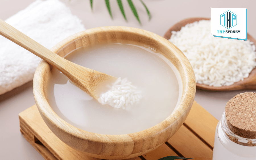 Nước vo gạo chứa nhiều dưỡng chất hữu ích