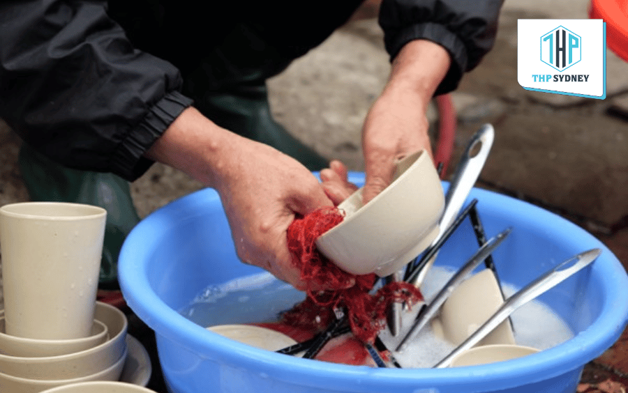 Tẩy rửa tự nhiên an toàn cho bát đĩa bằng nước vo gạo